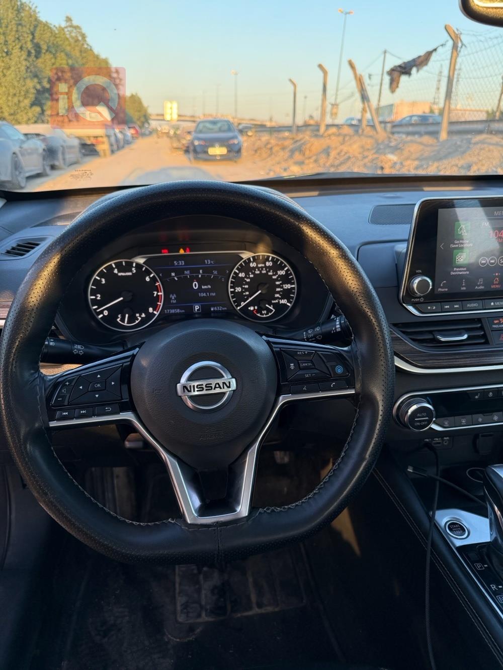 نيسان ألتيما